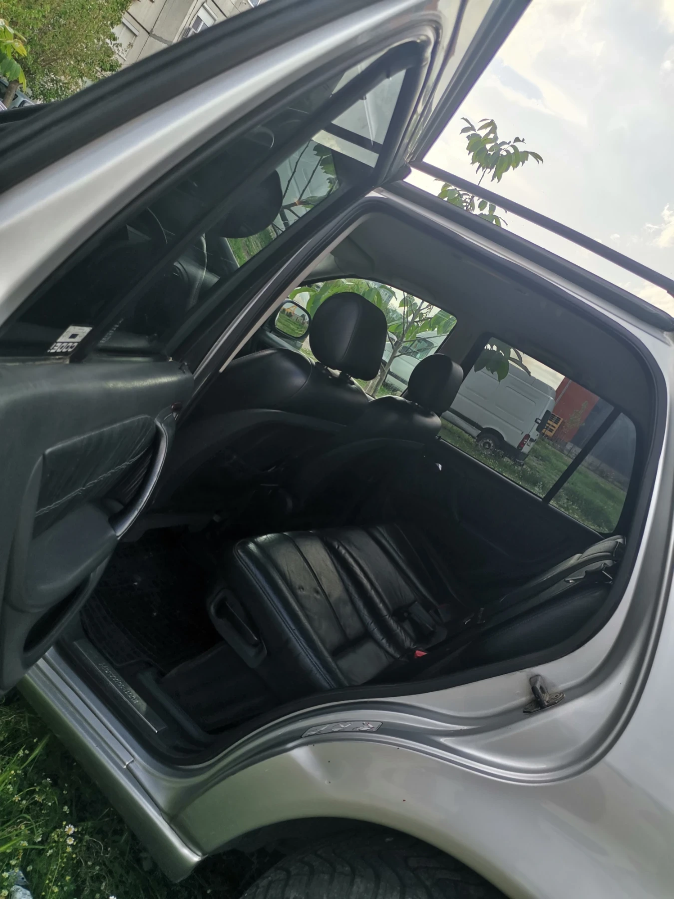 Mercedes-Benz ML 270 2001 година 163к.с., снимка 16 - Автомобили и джипове - 54722649