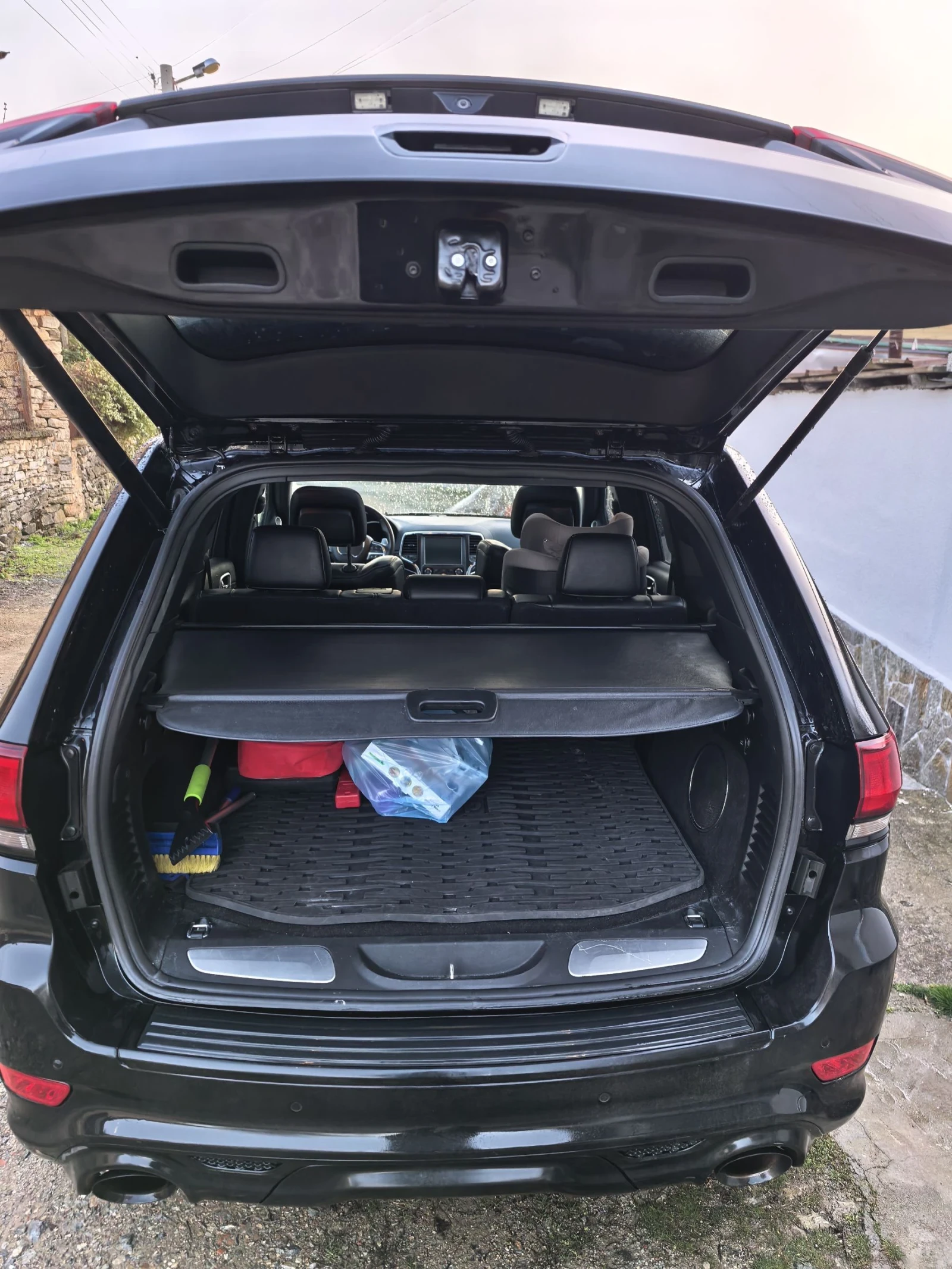 Jeep Grand cherokee, снимка 10 - Автомобили и джипове - 55072495