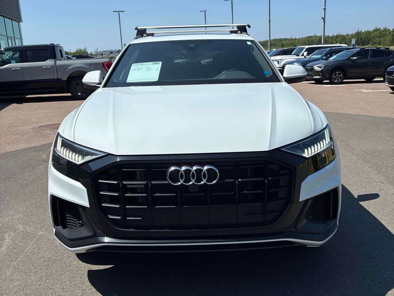 Audi Q8 QUATTRO * ГЛАВНО ПРЕДСТАВИТЕЛСТВО НА AUDI* , снимка 2 - Автомобили и джипове - 55441351