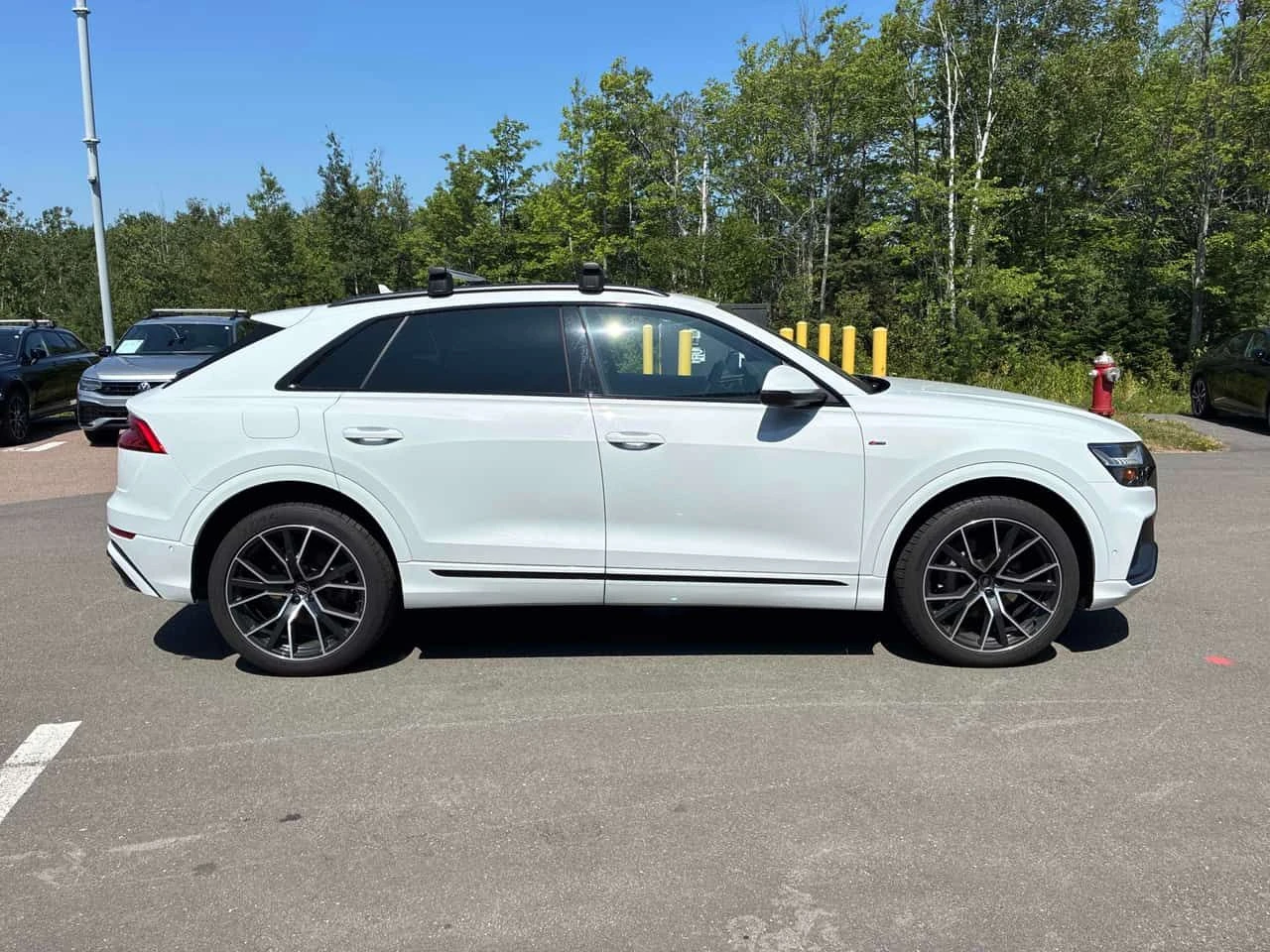 Audi Q8 QUATTRO * ГЛАВНО ПРЕДСТАВИТЕЛСТВО НА AUDI* , снимка 4 - Автомобили и джипове - 55441351