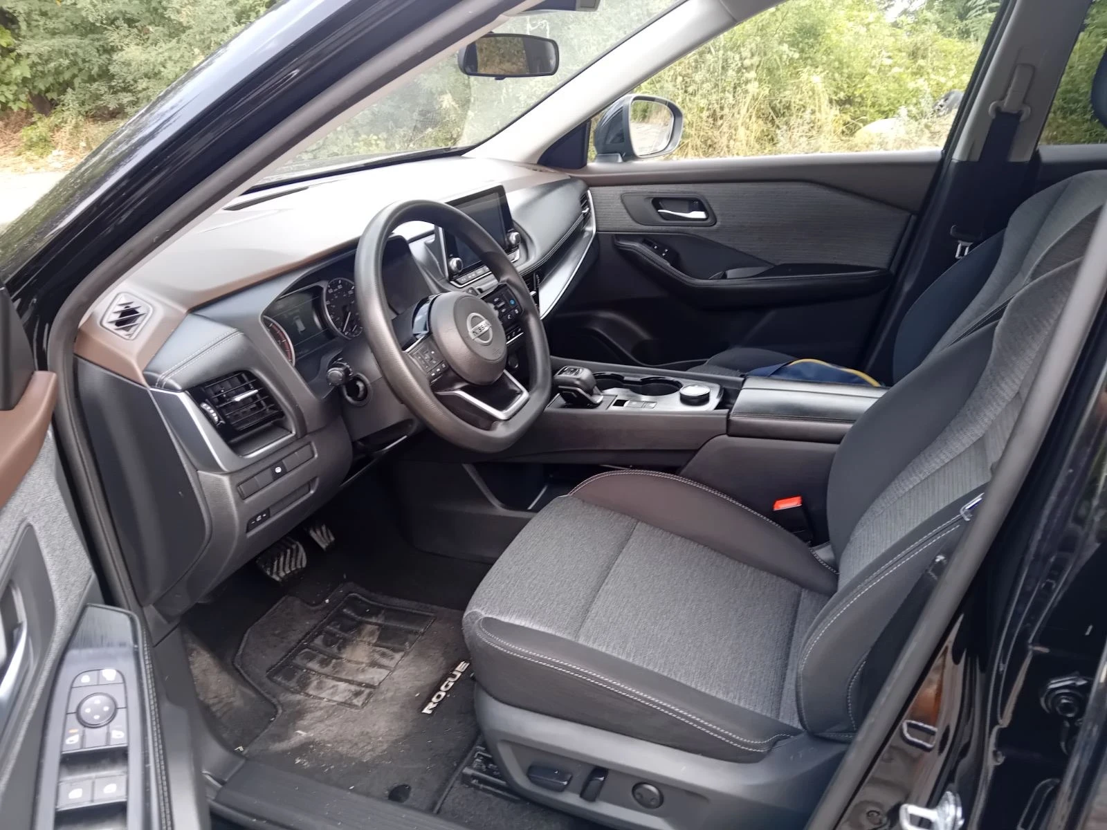 Nissan X-trail 2.5 4x4 Дистроник/360 камери/Keyless, снимка 9 - Автомобили и джипове - 55790244