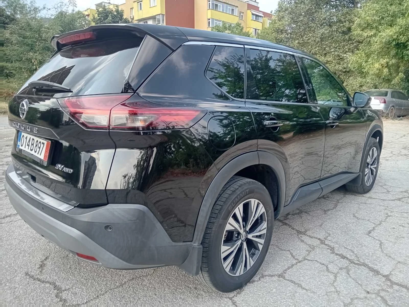 Nissan X-trail 2.5 4x4 Дистроник/360 камери/Keyless, снимка 4 - Автомобили и джипове - 55790244