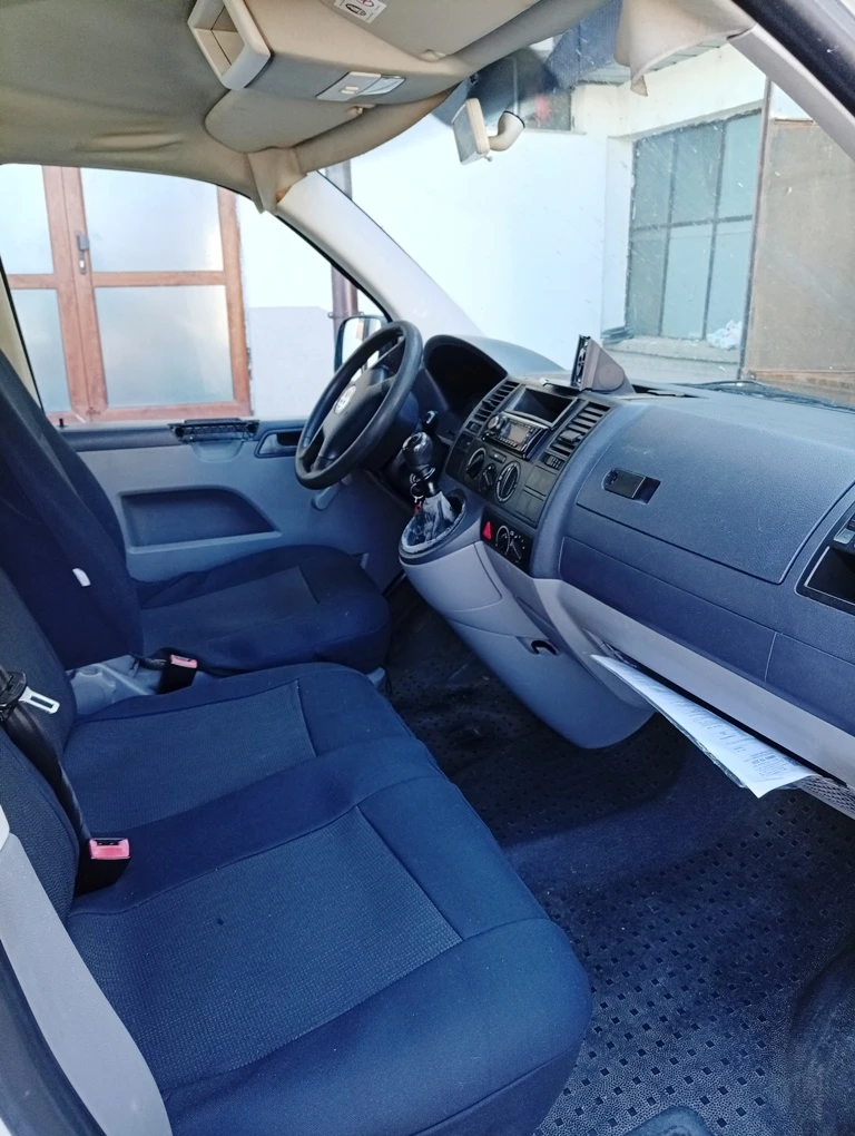 VW Transporter, снимка 4 - Бусове и автобуси - 56251821