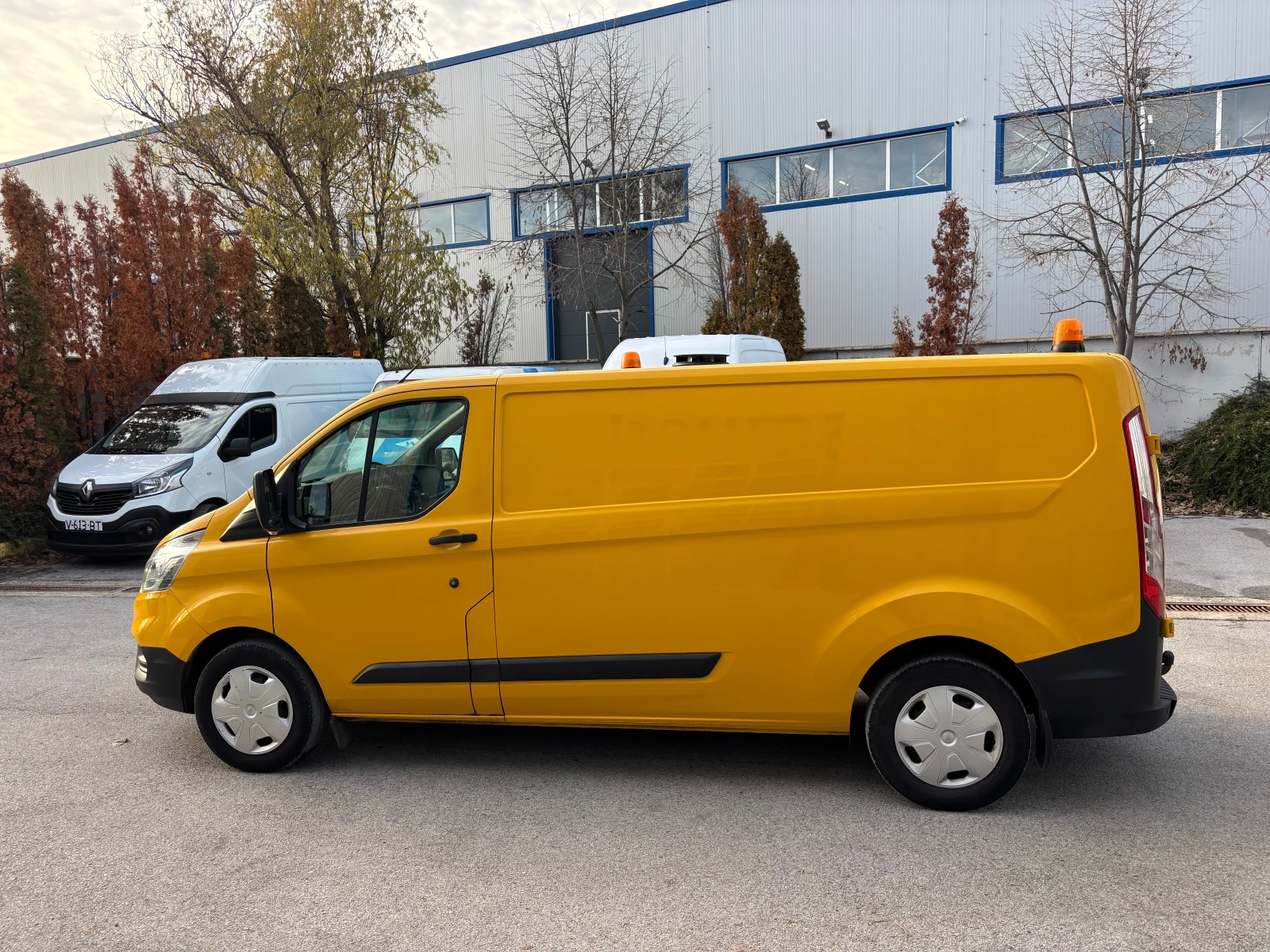 Ford Transit Custom 2.0 EcoBlue - изображение 3