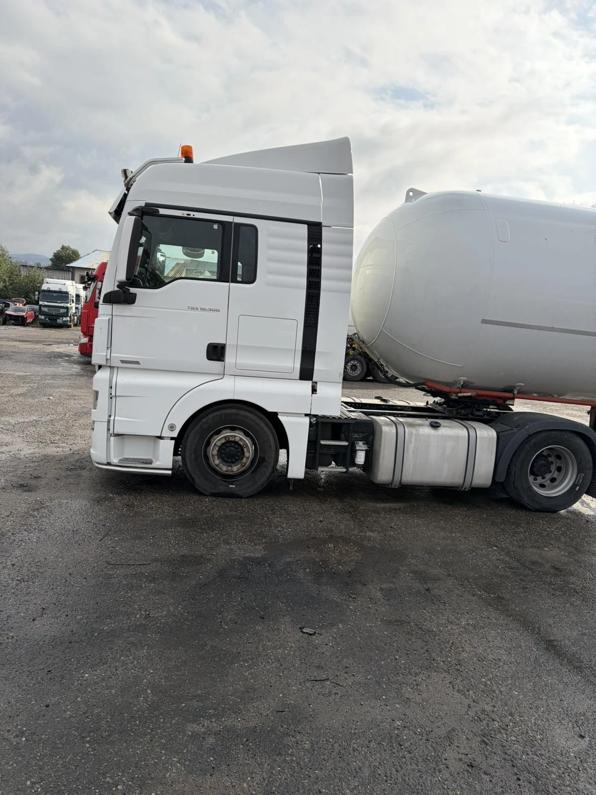 Man Tgx 500 ADR RETARDER 570 000 KM | Mobile.bg � ����������� 3