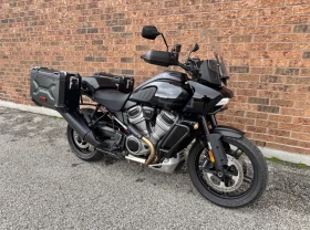    Harley-Davidson Touring PAN AMERICA