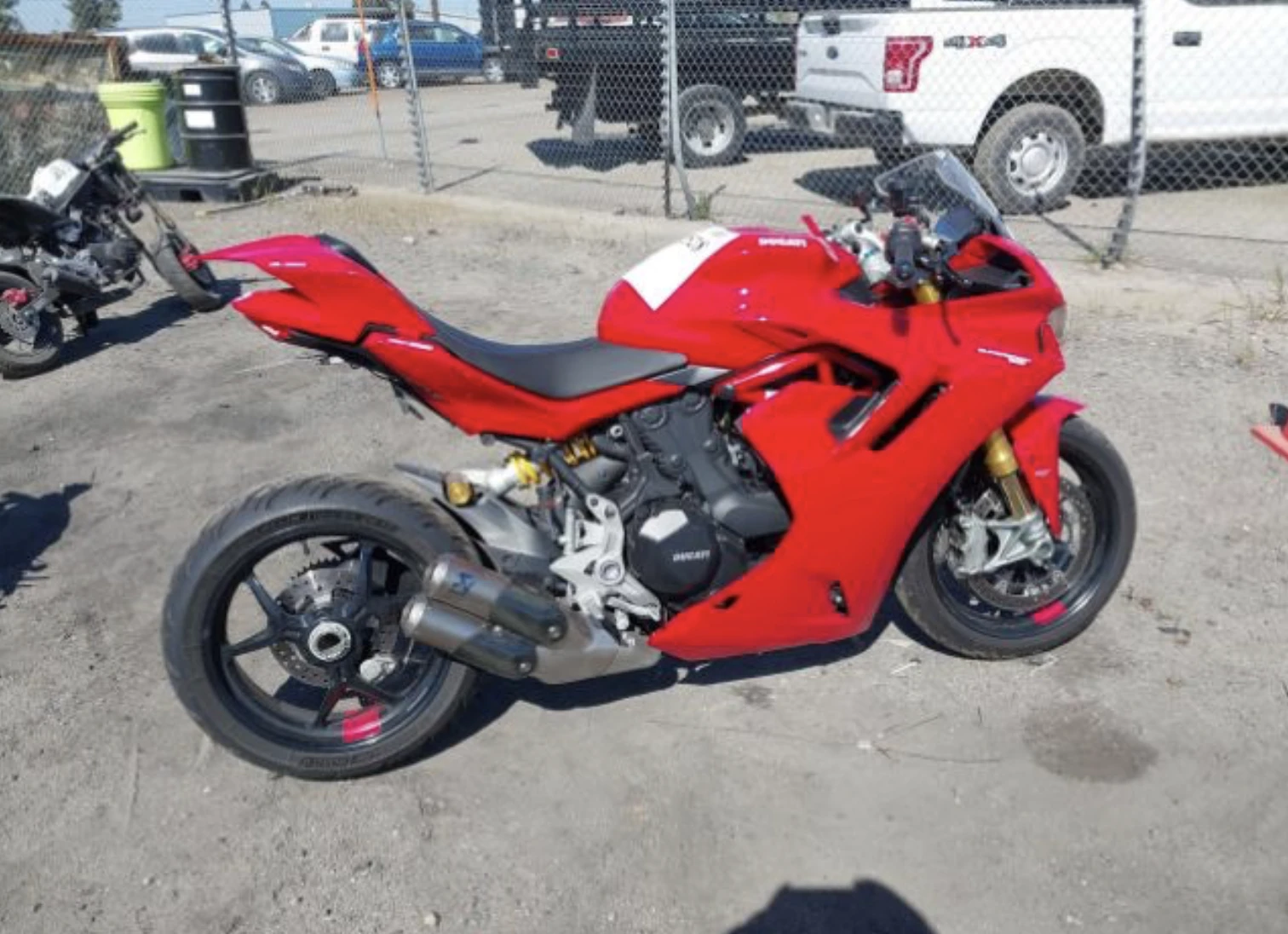 Ducati Supersport 950 S, снимка 10 - Мотоциклети и мототехника - 53861068