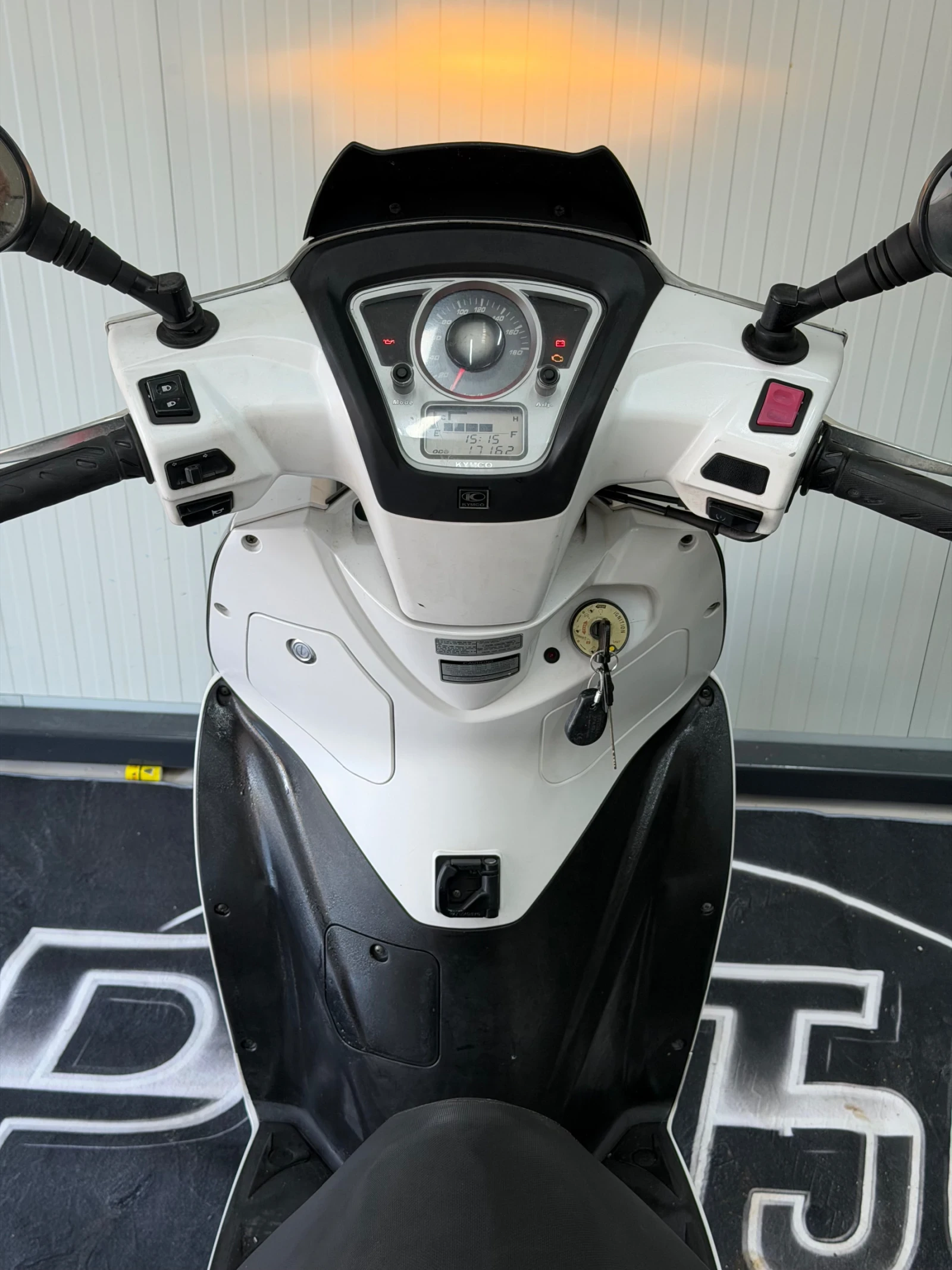 Kymco People GTi 300, снимка 6 - Мотоциклети и мототехника - 54988694