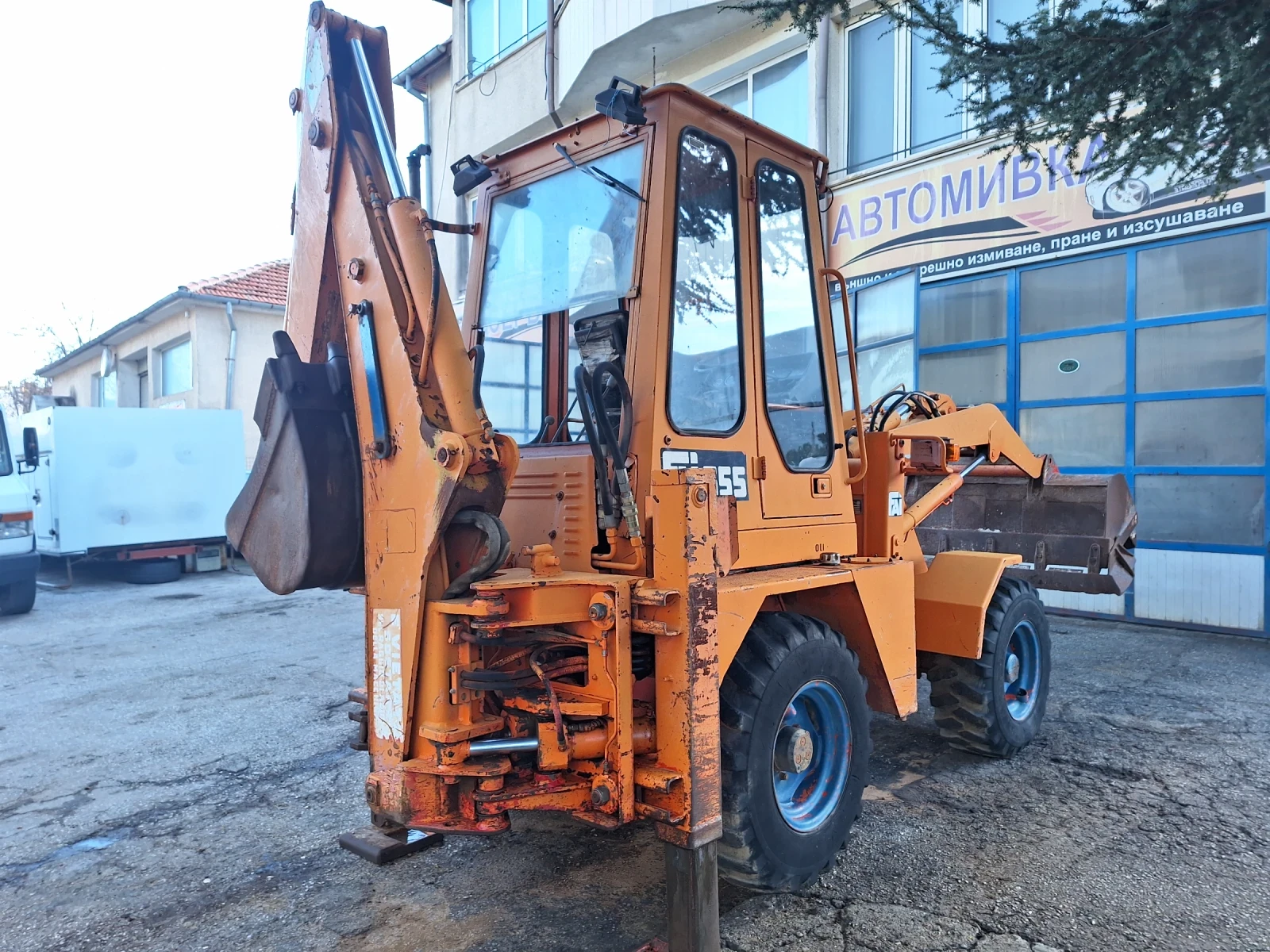 Багер Komatsu Fai / 555 5.5Тонен - изображение 5