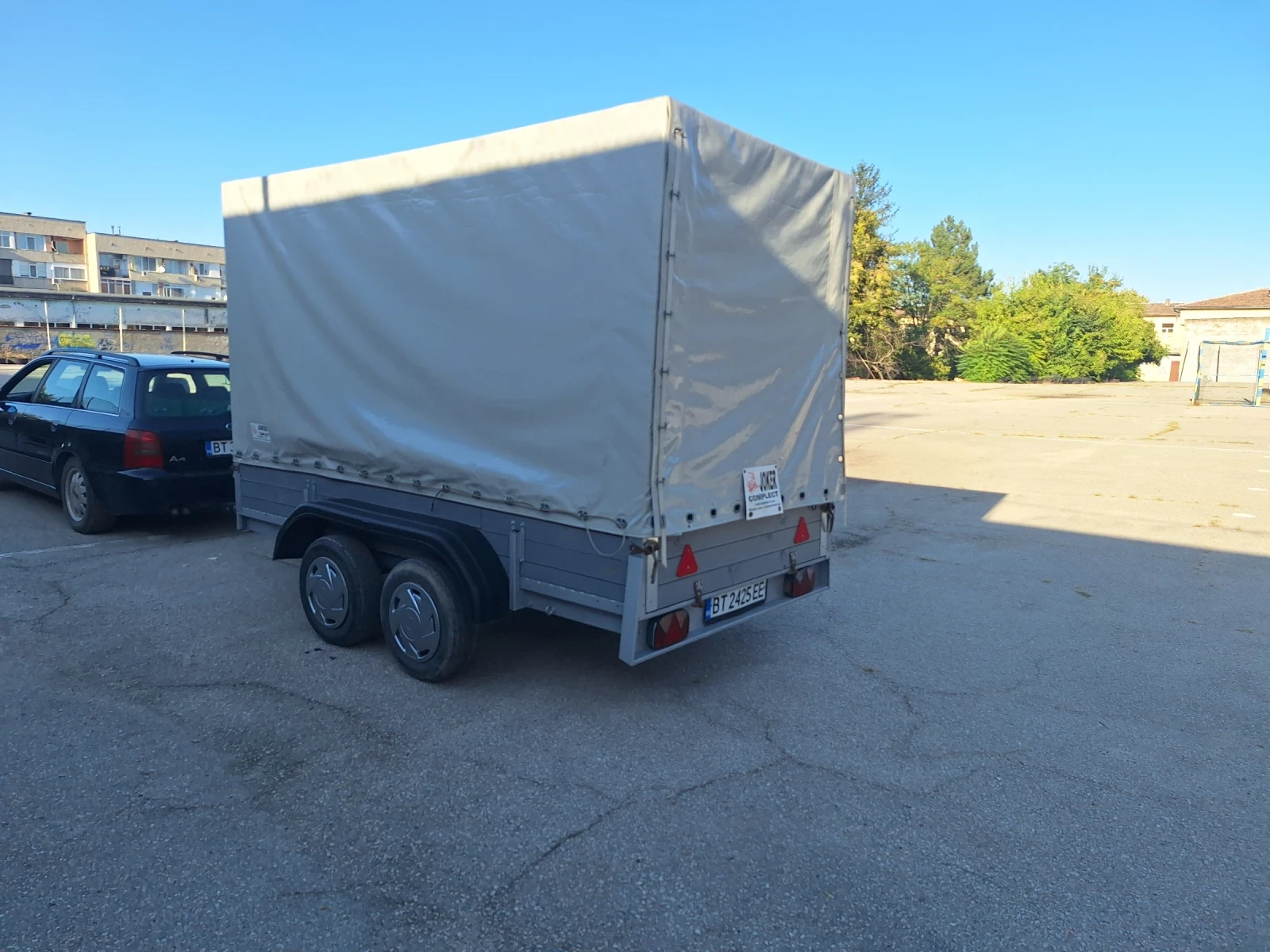 За автомобил Humbaur Хт20, снимка 3 - Ремаркета - 56078548