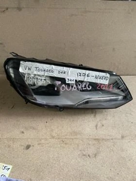 Фар десеn VW Touareg  2010-14 Оригинален, като нов , снимка 1