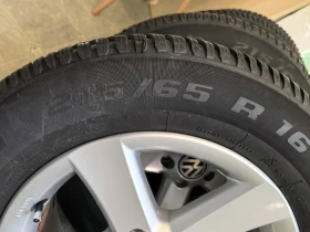 Гуми Зимни 215/65R16, снимка 4