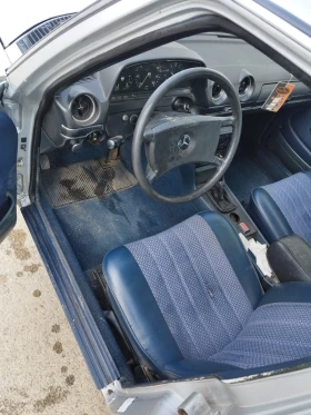 Mercedes-Benz 240, снимка 6