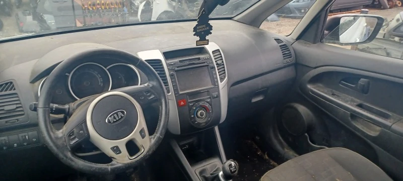 Kia Venga 1.6crdi-128кс-на части, снимка 5 - Автомобили и джипове - 46763496