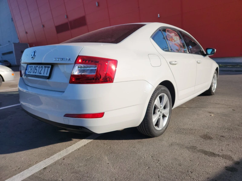 Skoda Octavia 2.0 TDI, снимка 3 - Автомобили и джипове - 47805975