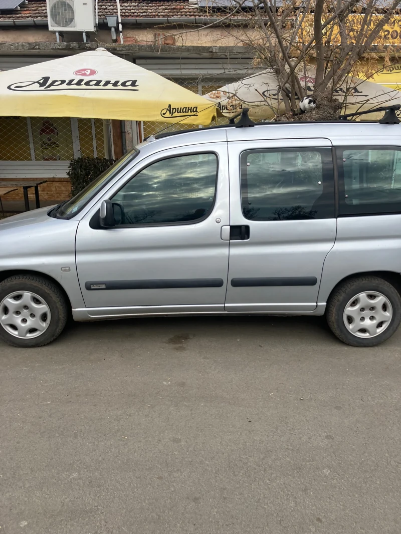 Citroen Berlingo, снимка 2 - Автомобили и джипове - 48126875