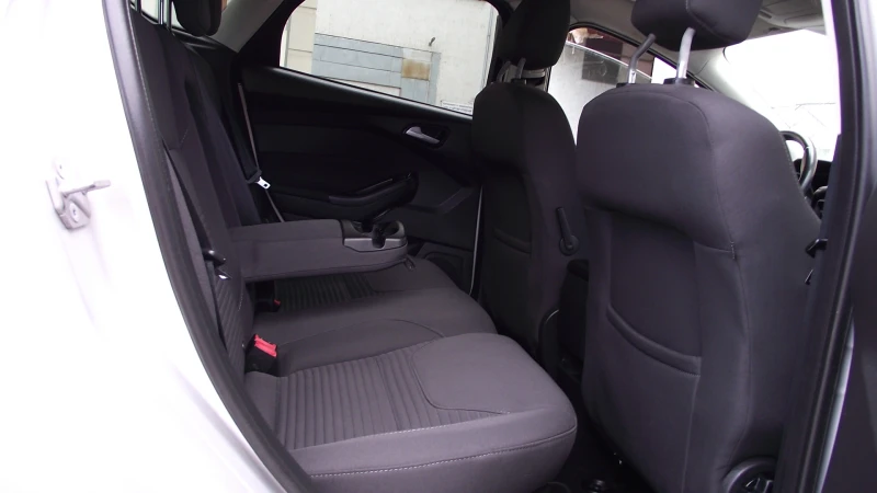 Ford Focus 1.5.d.120.k.c.Navi.Automatic., снимка 16 - Автомобили и джипове - 51464543