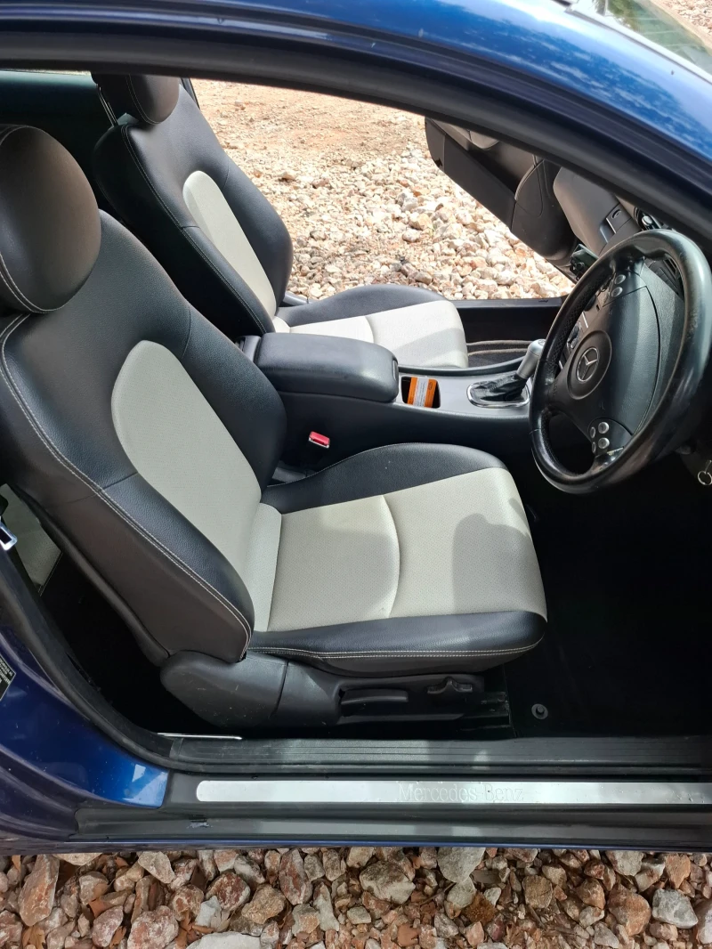 Mercedes-Benz C 220 Sport cupe, снимка 8 - Автомобили и джипове - 51896194