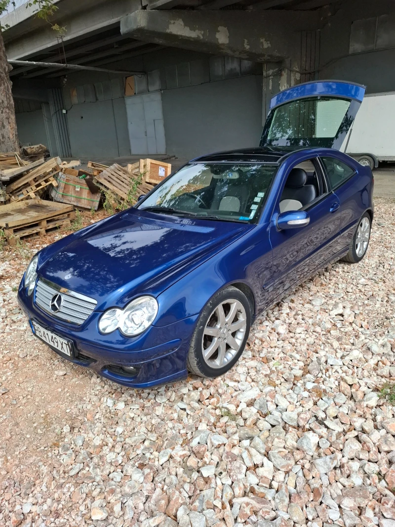 Mercedes-Benz C 220 Sport cupe, снимка 2 - Автомобили и джипове - 51896194