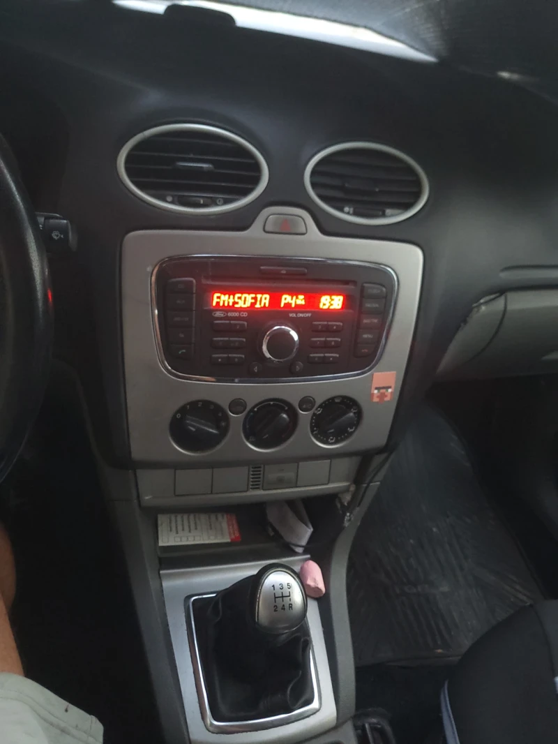 Ford Focus, снимка 6 - Автомобили и джипове - 52146620