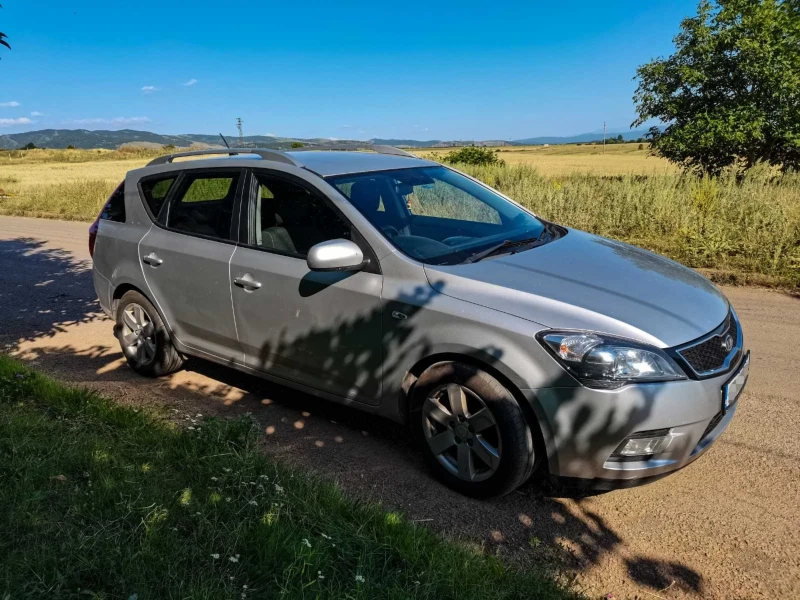 Kia Ceed, снимка 3 - Автомобили и джипове - 51683188