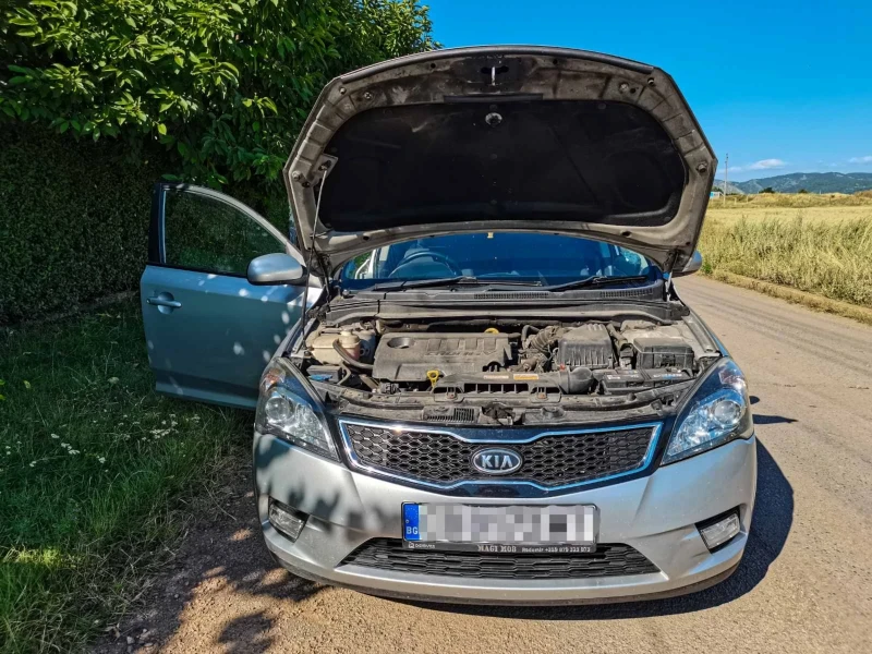 Kia Ceed, снимка 6 - Автомобили и джипове - 51683188