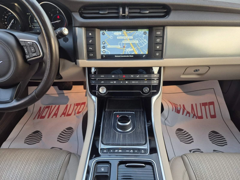 Jaguar Xf 2.0D-4X4-ПАНОРАМА-FULL-175000км, снимка 10 - Автомобили и джипове - 51888667