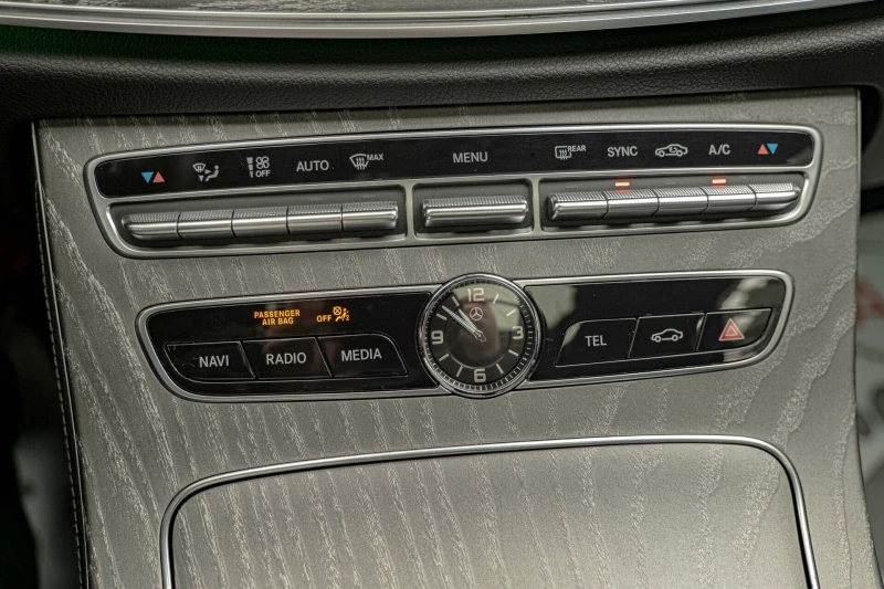 Mercedes-Benz CLS 450 AMG/4Matic/Burmester/Камера 360/Memory/Шибедах/, снимка 12 - Автомобили и джипове - 52124546