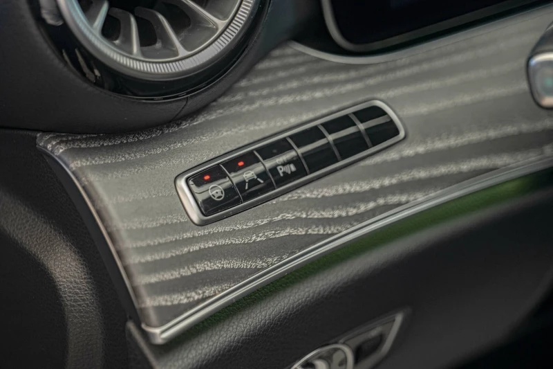 Mercedes-Benz CLS 450 AMG/4Matic/Burmester/Камера 360/Memory/Шибедах/, снимка 10 - Автомобили и джипове - 52124546