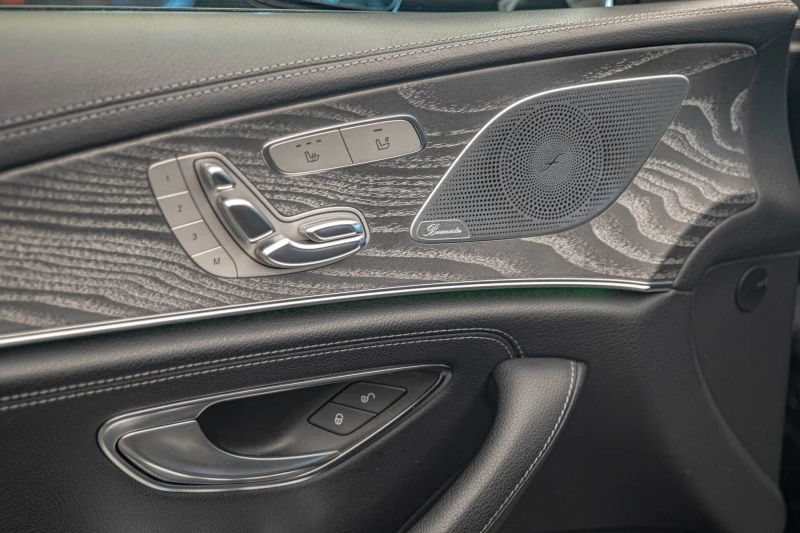 Mercedes-Benz CLS 450 AMG/4Matic/Burmester/Камера 360/Memory/Шибедах/, снимка 8 - Автомобили и джипове - 52124546