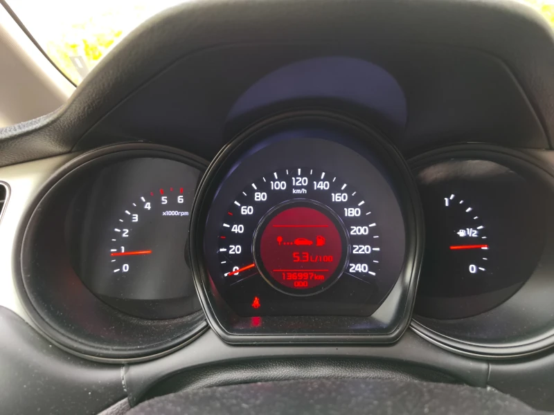 Kia Ceed 1.4 CRDI 90к.с., снимка 7 - Автомобили и джипове - 52247247