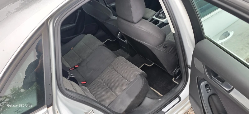 Audi A4 2.0tdi, снимка 16 - Автомобили и джипове - 52336650