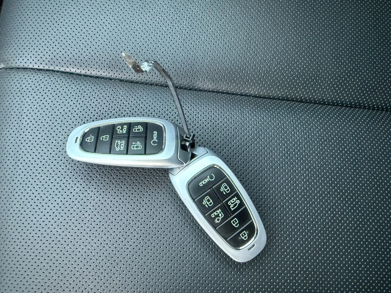 Hyundai Ioniq 5 77kWh Uniq AWD, снимка 17 - Автомобили и джипове - 52617492