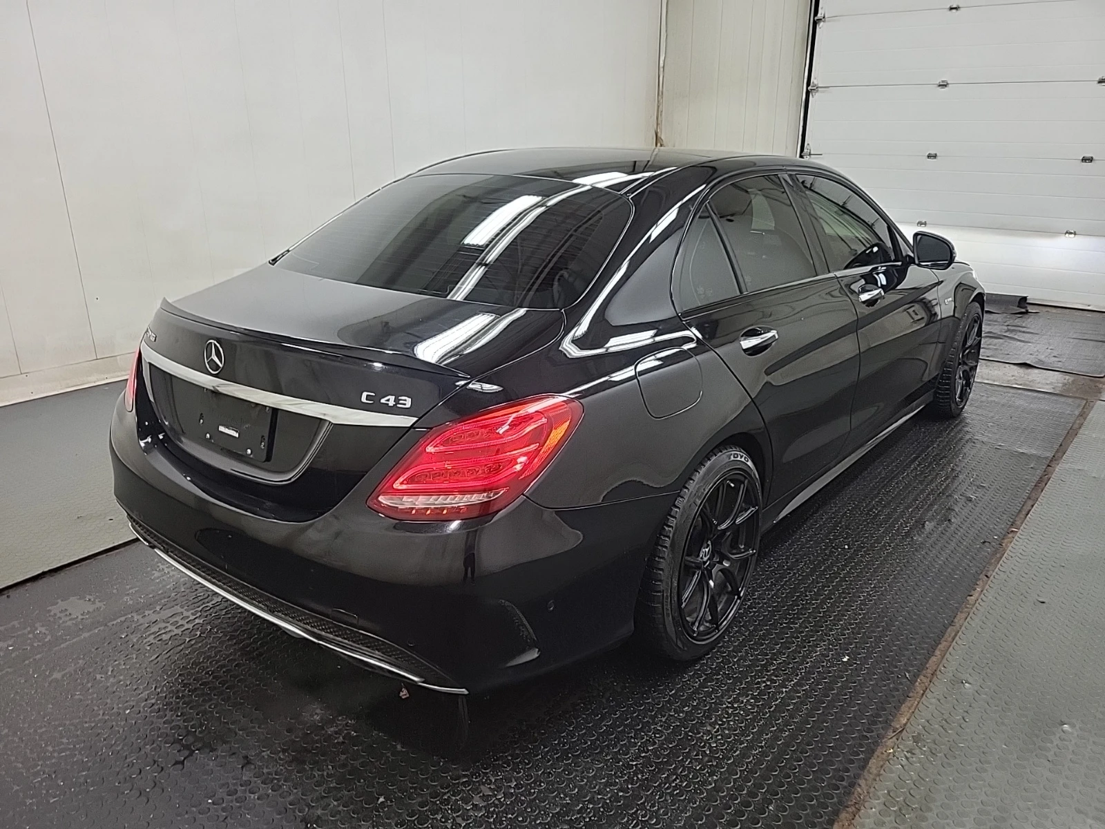 Mercedes-Benz C 43 AMG АМБИЕНТ* BURMASTER* CARFAX* ОПЦИЯ ЗА ФИНАНСИРАНЕ*  - изображение 8