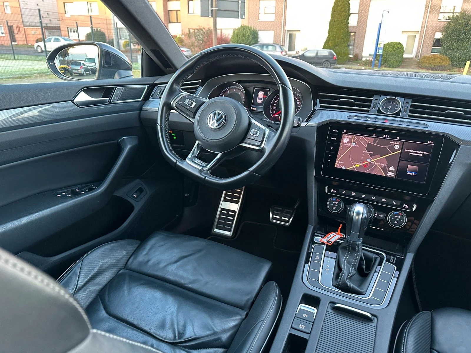 VW Arteon R-LINE/190HP/PARK-ASSIST/LANE-ASS/NAVI/360/113E - изображение 8