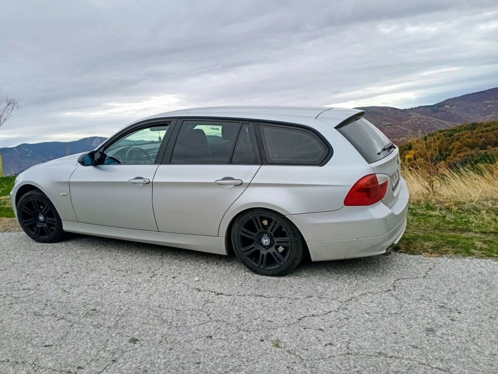 BMW 320  - изображение 3