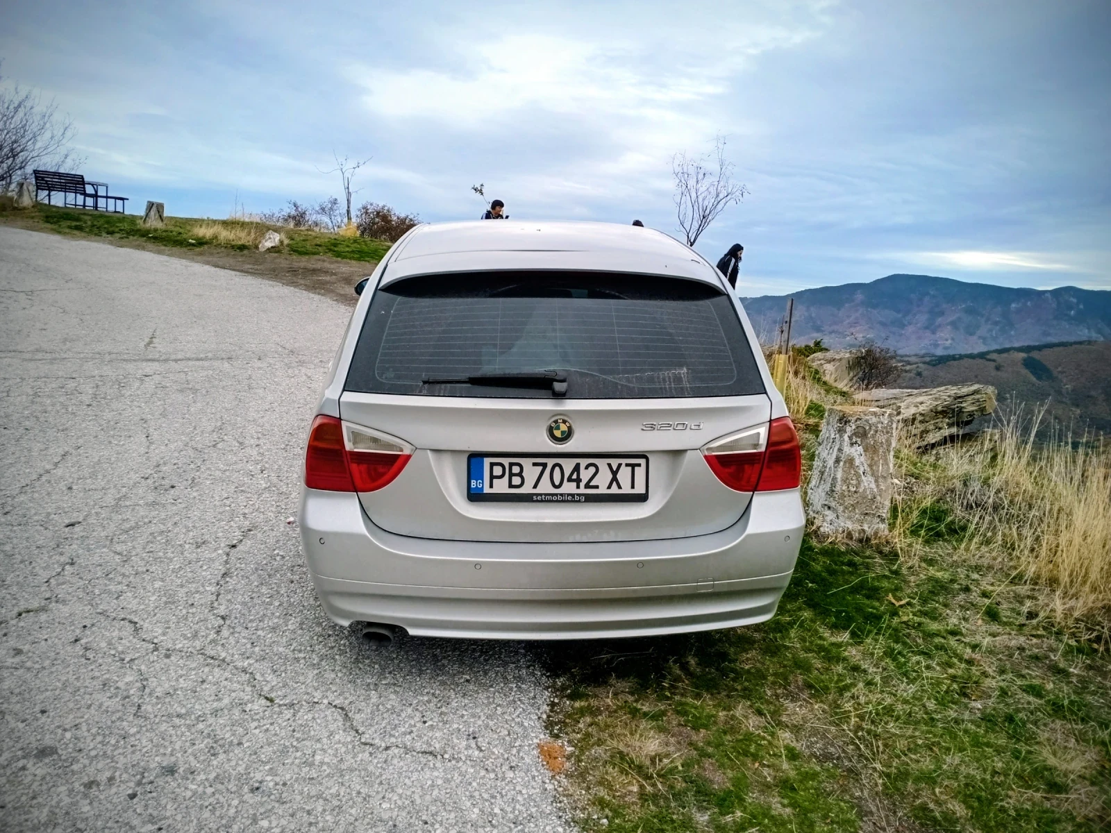 BMW 320  - изображение 5