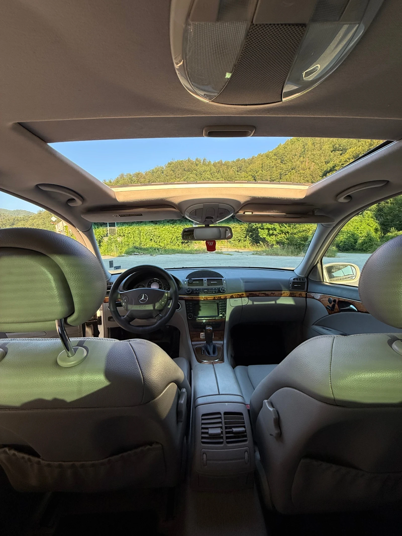 Mercedes-Benz E 320 Gaz-benzin - изображение 8
