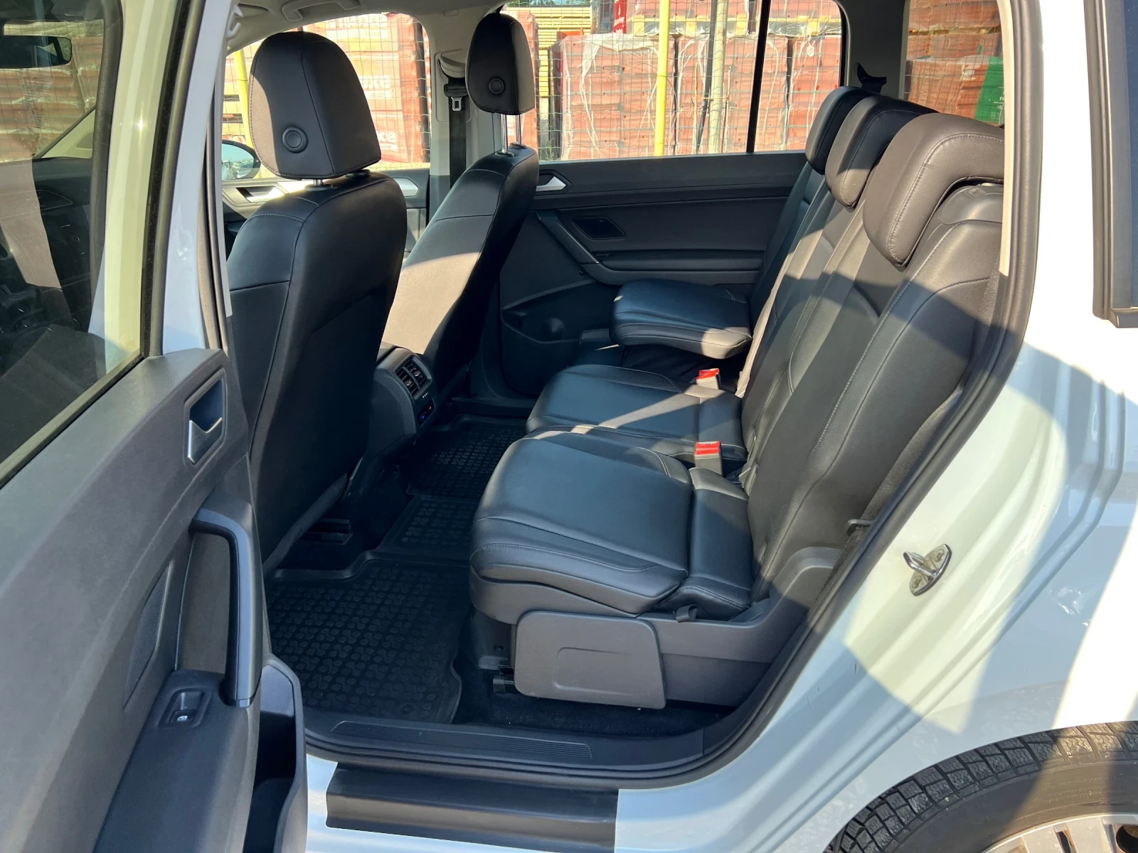 VW Touran TAXI 7 места - изображение 8