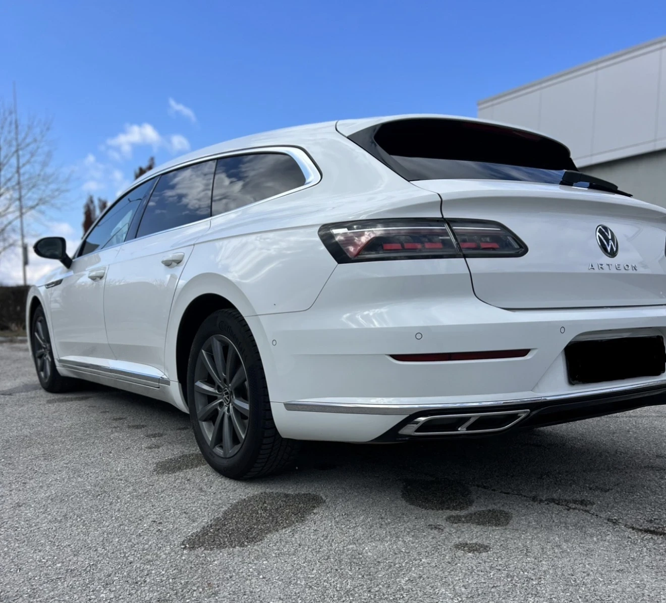 VW Arteon R LINE-ПРИЕМА  ОФЕРТИ-ОПЦИЯ ЗА СОБСТВЕН ЛИЗИНГ, снимка 4 - Автомобили и джипове - 54890196