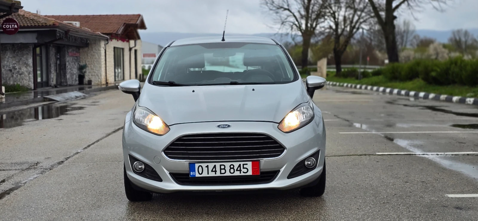 Ford Fiesta 1.5D, снимка 3 - Автомобили и джипове - 54088815
