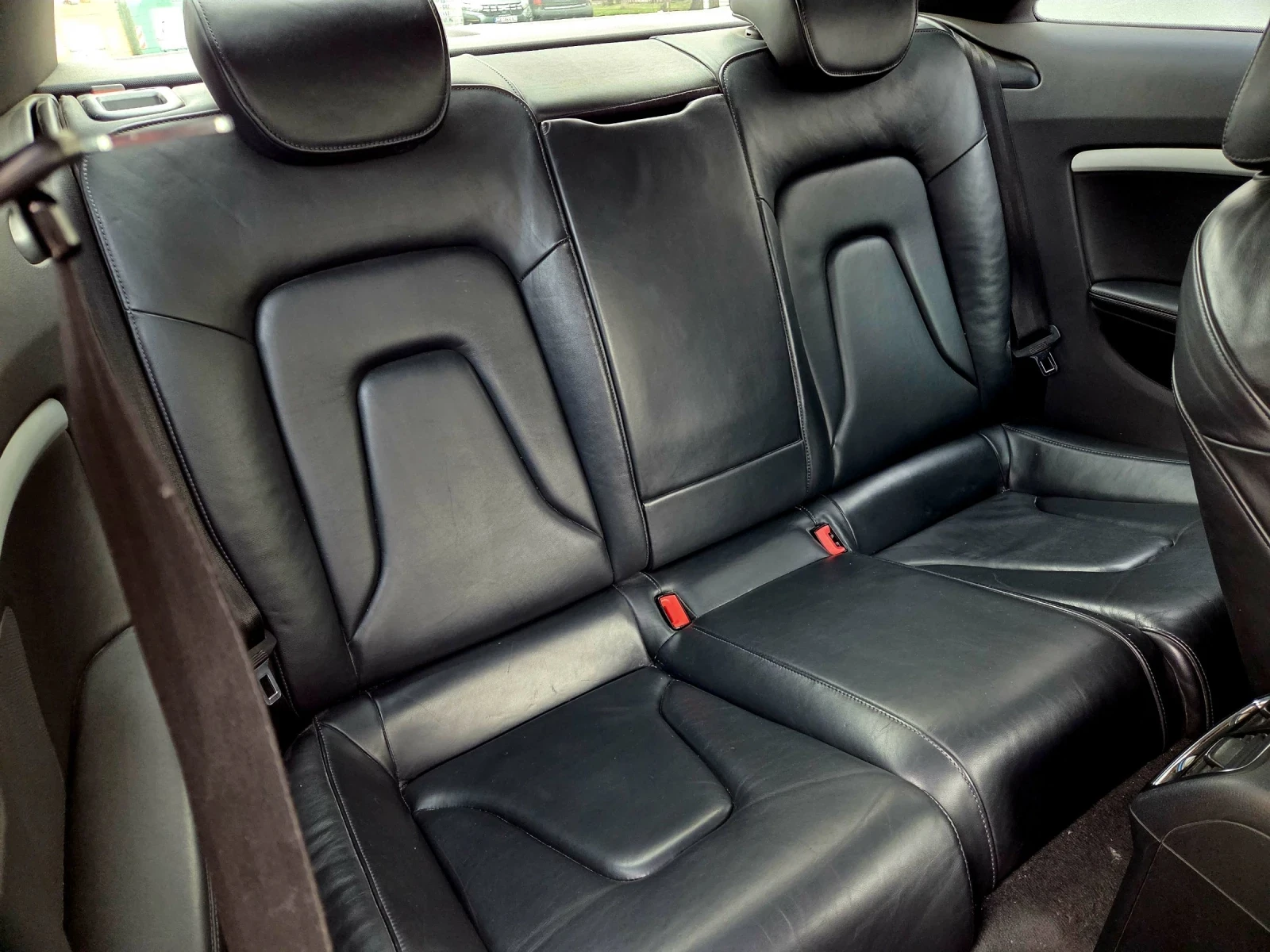 Audi A5 2.0TFSI 211к.с АВТОМАТИК QUATTRO S line FULL LED , снимка 11 - Автомобили и джипове - 54150733