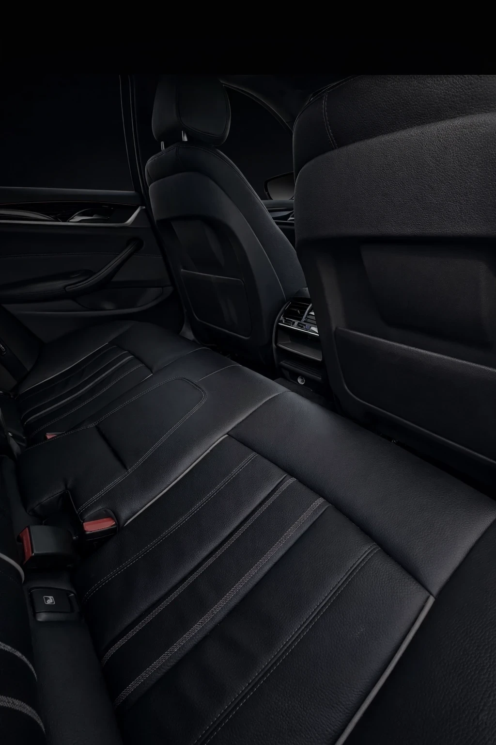 BMW 520 520d xDrive Luxury Line, снимка 5 - Автомобили и джипове - 54167570