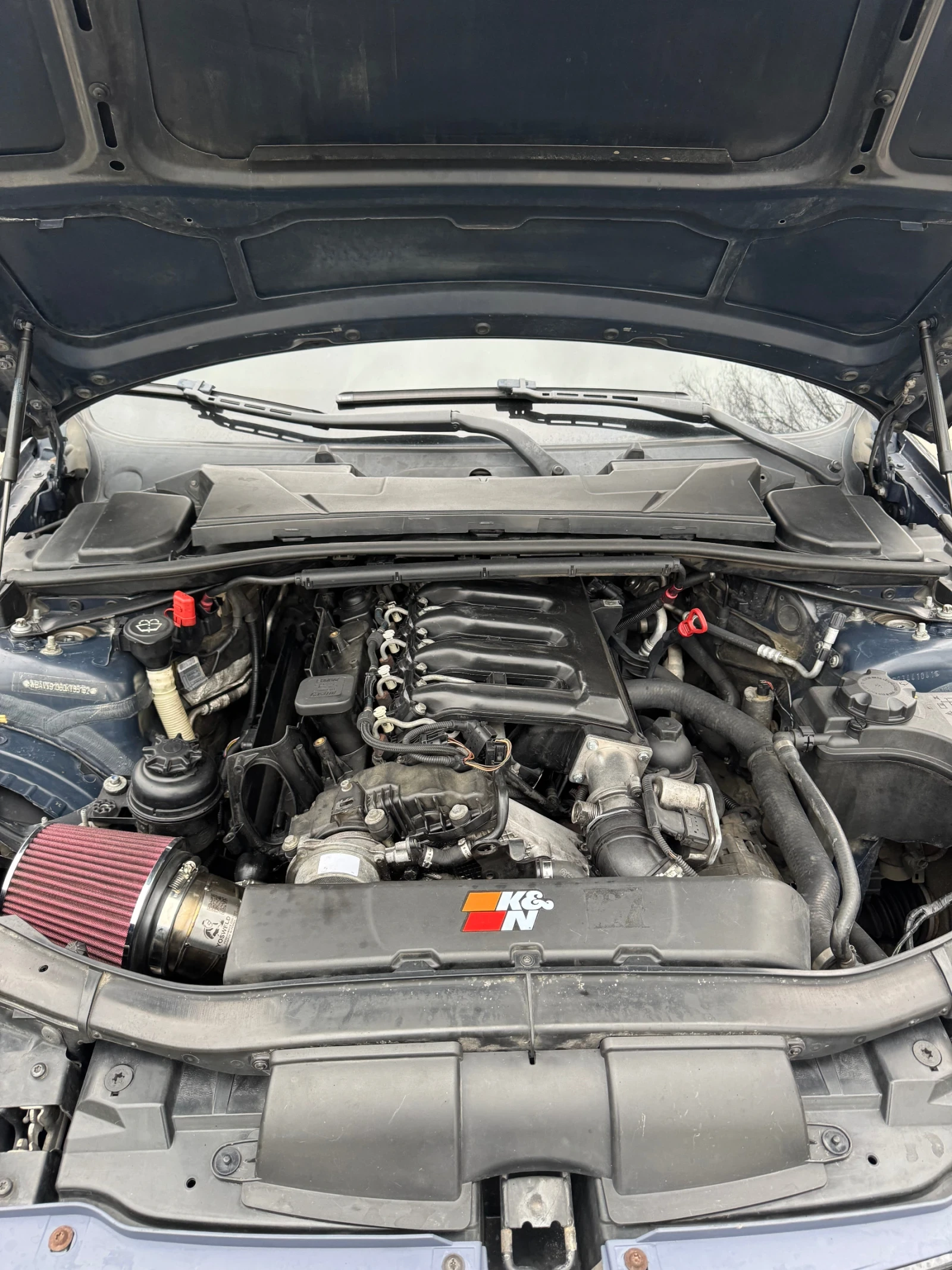 BMW 330, снимка 3 - Автомобили и джипове - 54331086