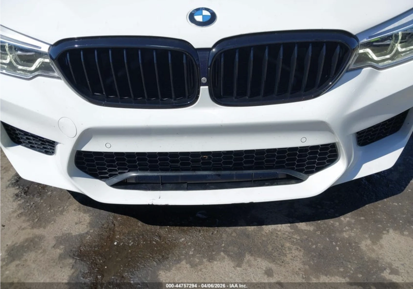 BMW M5 АВТОКРЕДИТ* ЦЕНА БЕЗ АНАЛОГ* , снимка 6 - Автомобили и джипове - 54357595