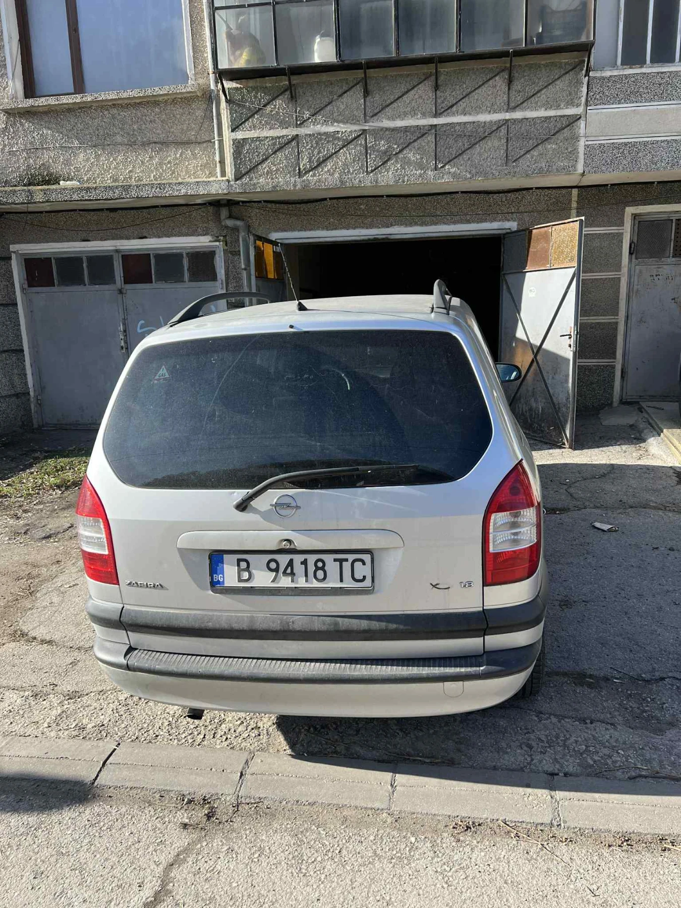 Opel Zafira, снимка 4 - Автомобили и джипове - 54494619