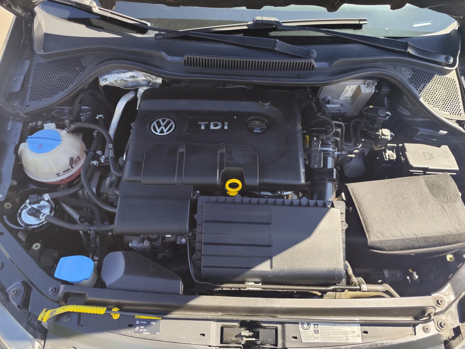 VW Polo 1.4TDi* FACELIFT* EURO6B* KLIMA* , снимка 15 - Автомобили и джипове - 54549326