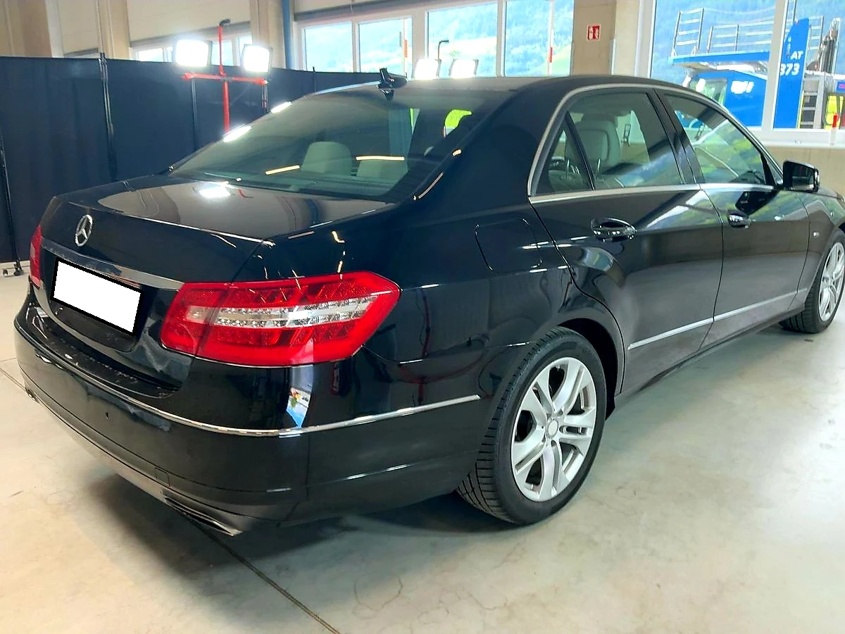 Mercedes-Benz E 350 CDI СОБСТВЕН ЛИЗИНГ, снимка 5 - Автомобили и джипове - 54857981