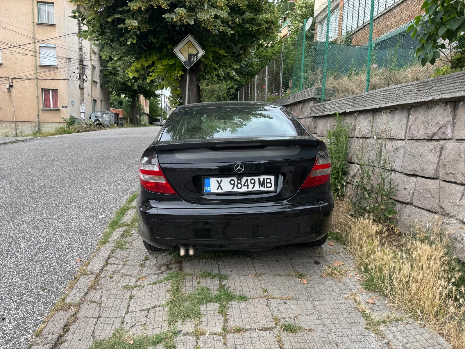 Mercedes-Benz C 200, снимка 2 - Автомобили и джипове - 54945663