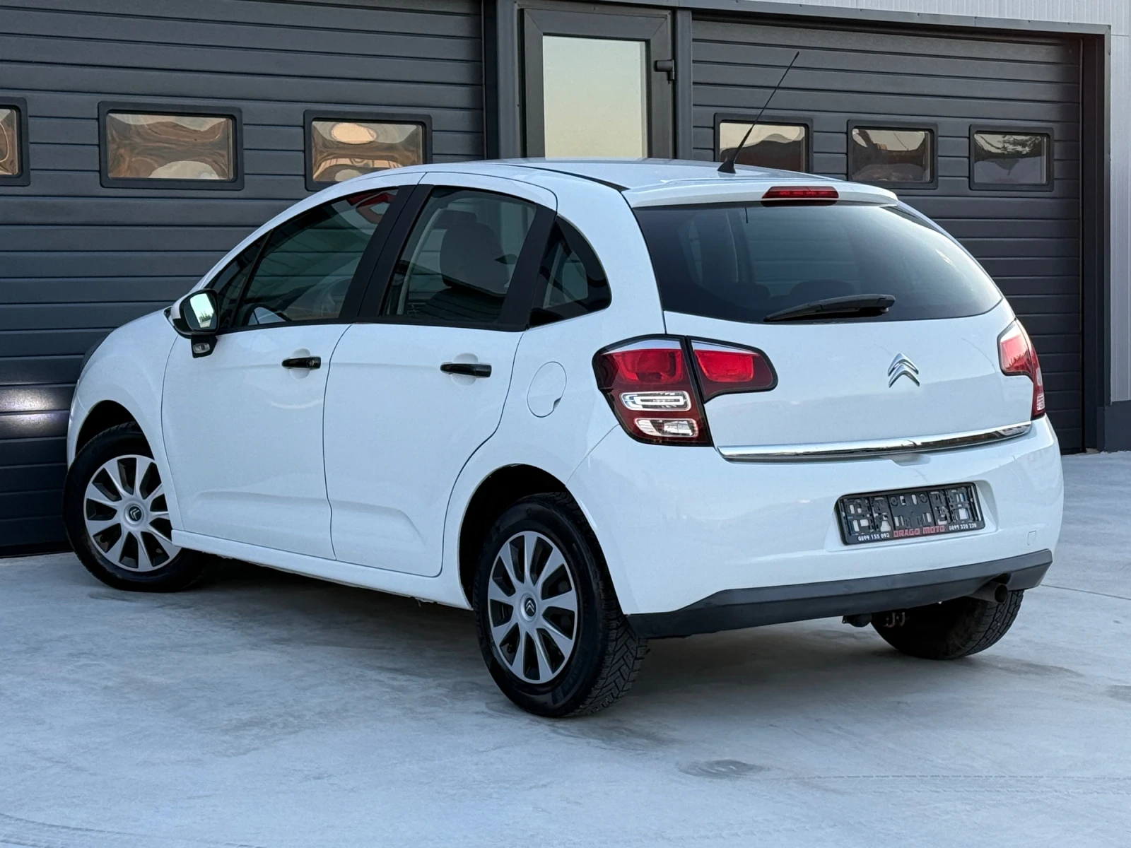 Citroen C3 1.6HDi, LED, EURO 6B! * 88 000км* Уникат!, снимка 4 - Автомобили и джипове - 55158197
